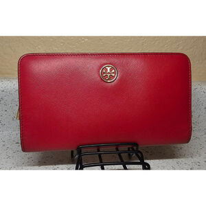 GUC TORY BURCH RED Robinson Zip Continental Wallet